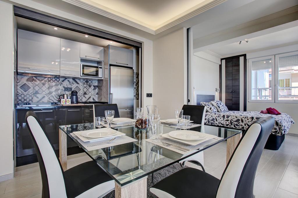 Royal Executive Suite Málaga Exteriör bild